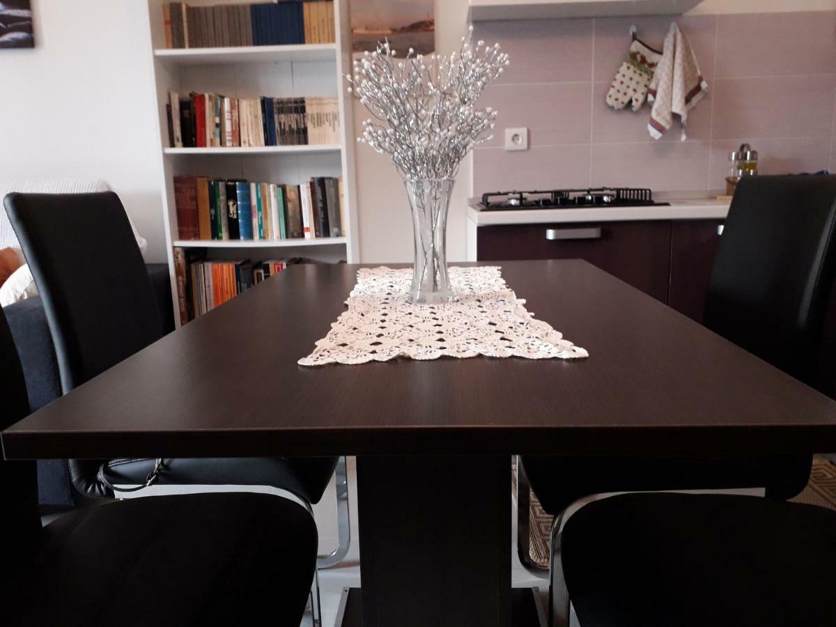 Appgiulia Lejlighed Pula Eksteriør billede